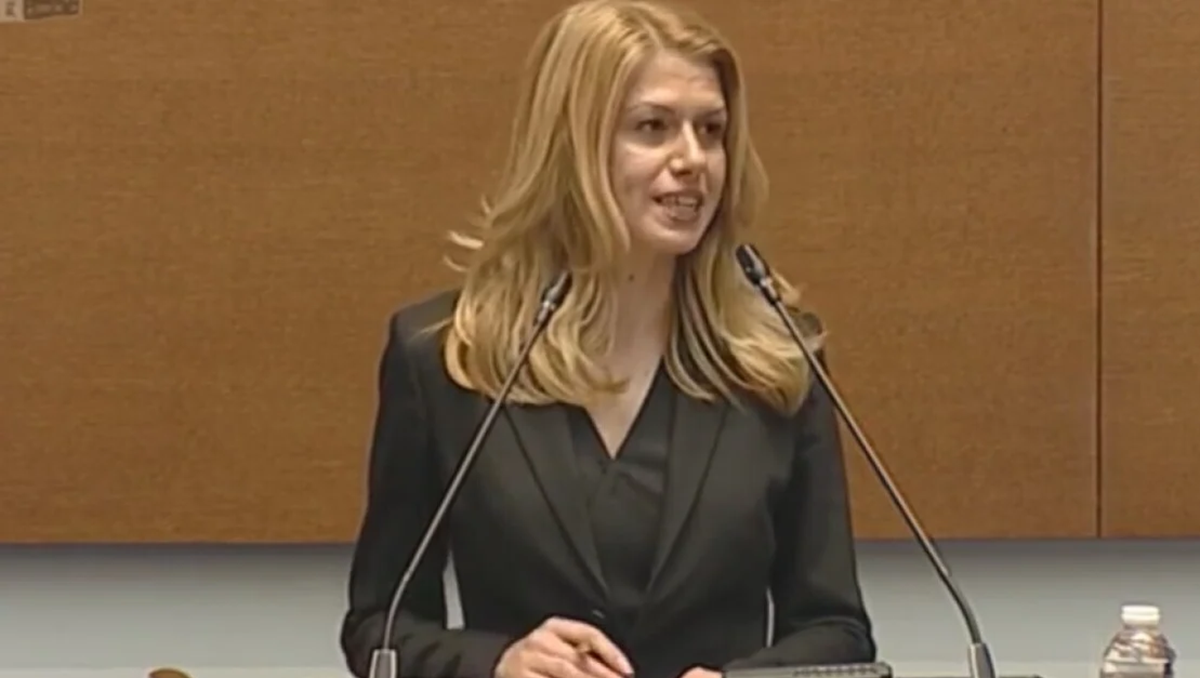 Исторически старт на 52-то НС: Д-р Михаела Доцова